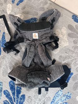 Baby carrier