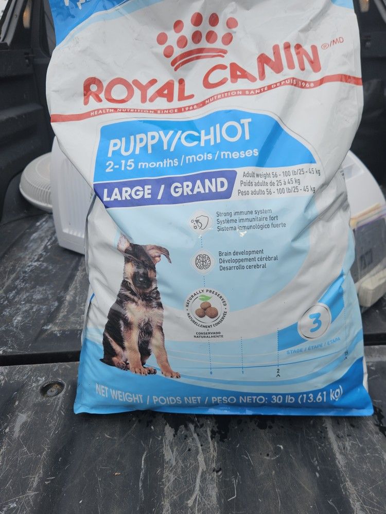 Royal Canin Size Health Nutrition Large Breed Puppy Dog Dry Food 30 pound