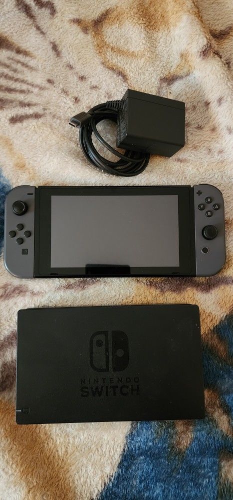 Nintendo Switch Bundle 