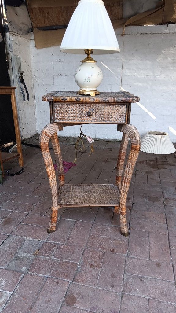 Antique Table With Lamp