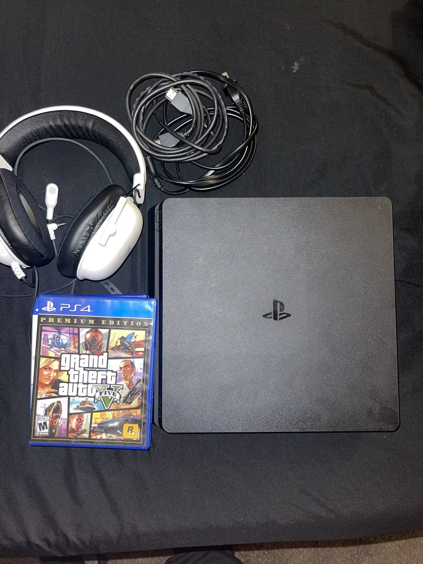 PS4 Slim