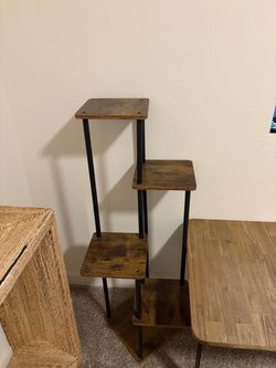 4-Tier Rustic Wood and Metal Plant Stand