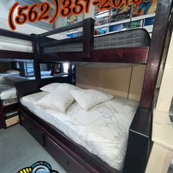 Triple Bunk Bed Twin Full Full Litera Con Colchones Nuevos 