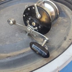 fishing reel