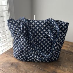 Vera Bradley Handbag