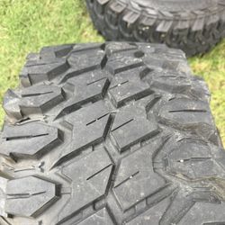 Gladiator X Comp mud Tires 35-12.50-22’s