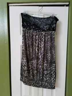 Gray and black Leopard dress/ Top Can Be Worn Either Way. Size Large