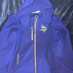 Men's XL- Minnesota Vikings Hooded, Fleece Lined, Soft Shell Jacket With Matching Gloves 