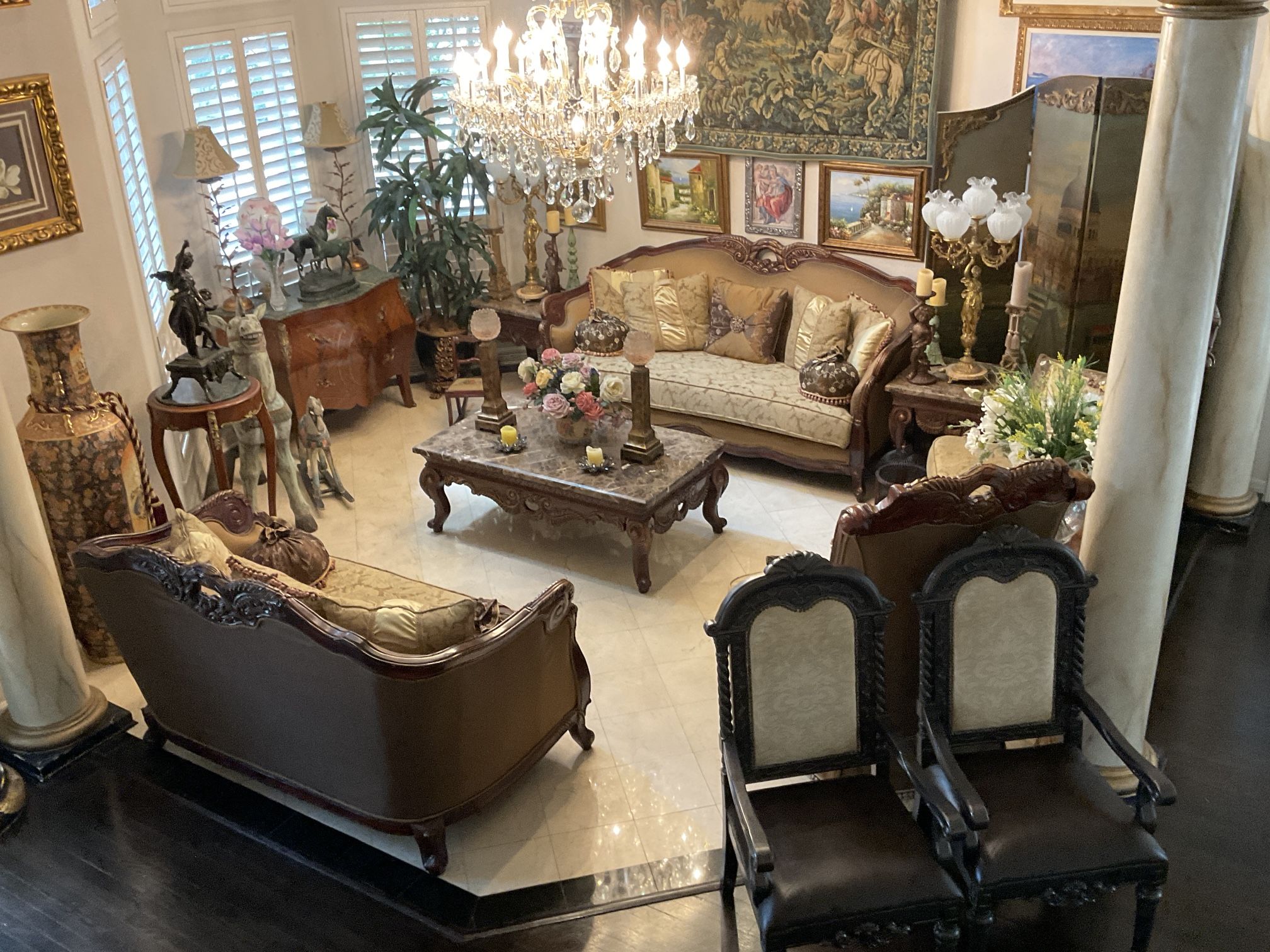 1 SOFA I LOVE SEAT 2 HAIGH CHAIRS AND SET 3 TABLES MARBLE NOT INCLUDE DECORATIONS MAKE OFFER PIC UP DOMINION