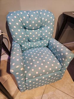 Kids Polka Dot Reclining Chair