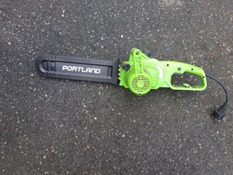 Black & Decker Cordless Electric Chainsaw for Sale in Shoreline, WA -  OfferUp