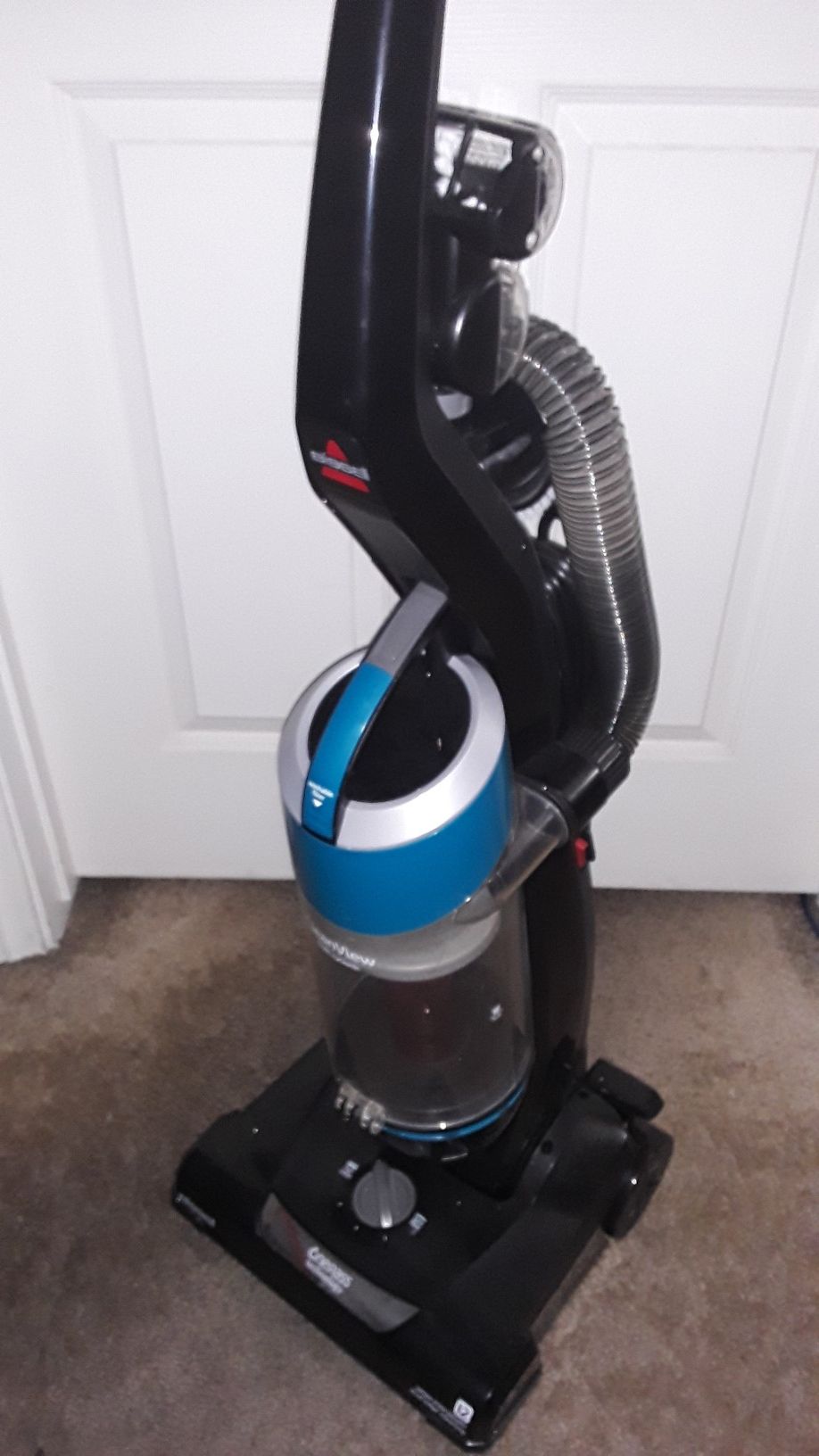 Bissell vacuum cleaner