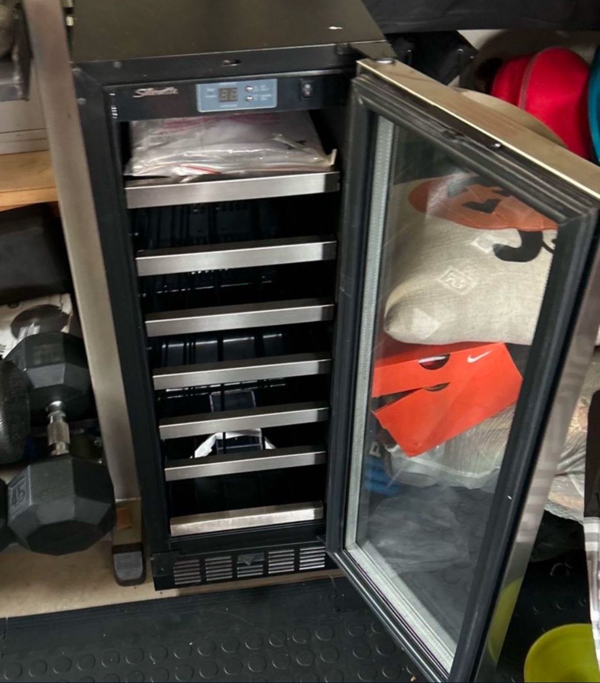 27 Bottles Wine Fridge