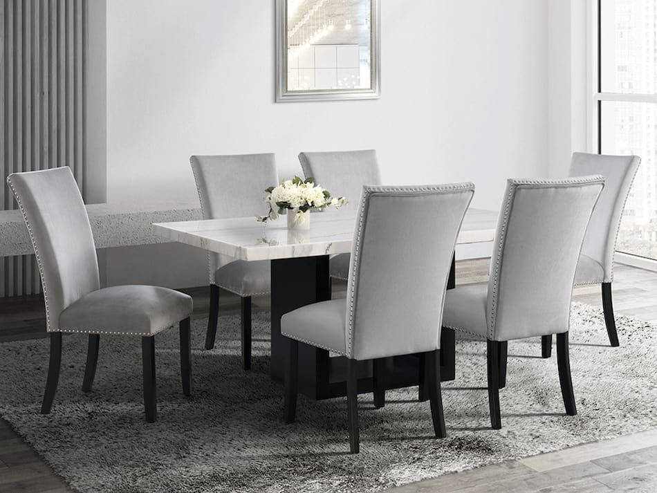 Dining Table And 6 Chairs. $600