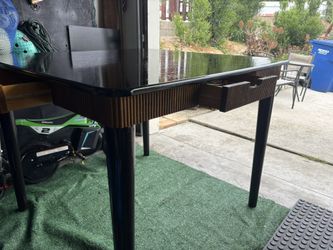 Pier1 Imports Solid Table With 4 Drawers