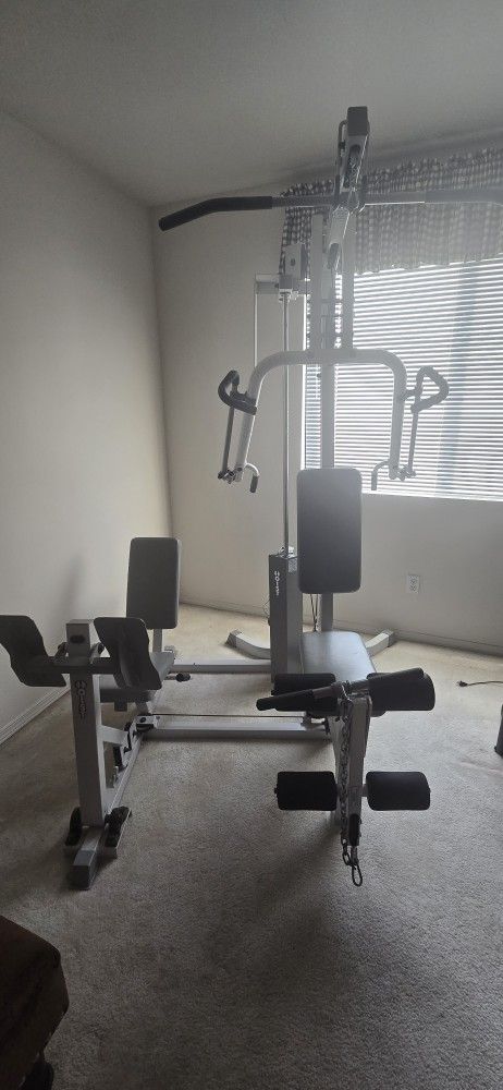 Hoist100 Fitness System Gym