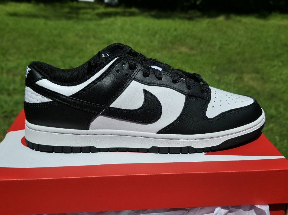 🔥 Nike Dunk Low “Panda” – Size 11.5 – Brand New in Box