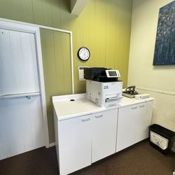Free Work Station Counter