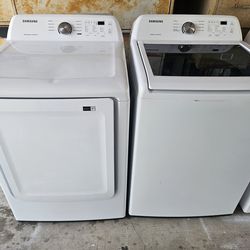SAMSUNG WASHER AND DRYER MATCHING SET