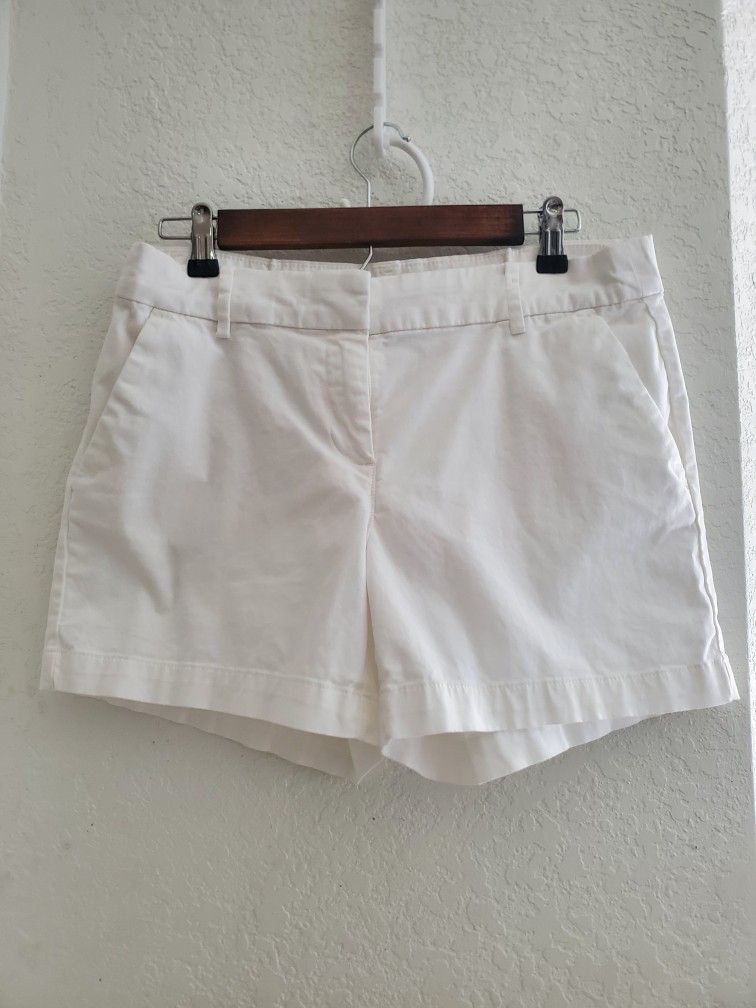 Nautica Flat Front Shorts Size 6