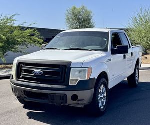 2014 Ford F-150 XL 4X4 4 Door Crewcab Pickup