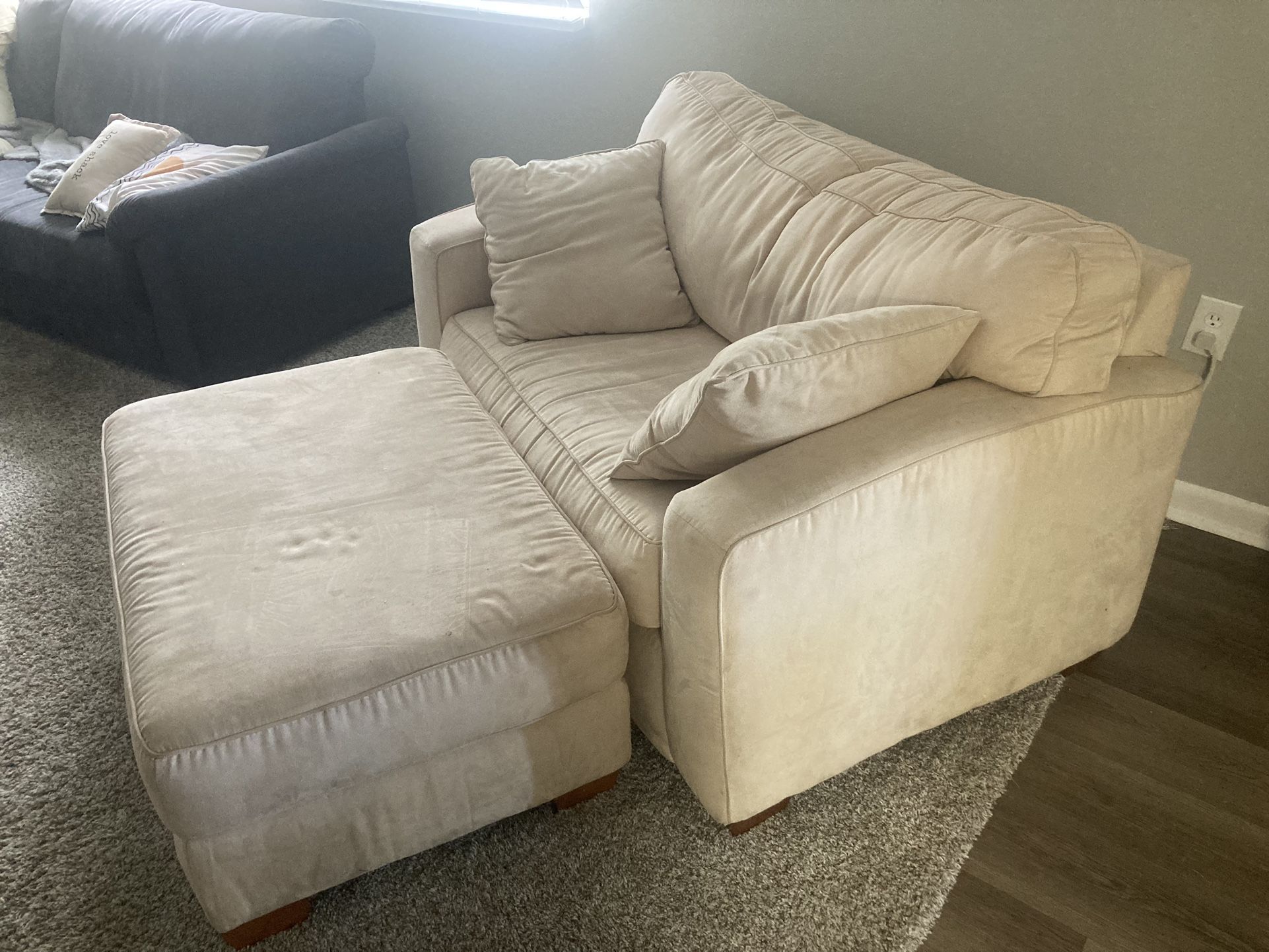 Love Seat & Ottoman