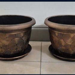 *** NEW LOW PRICE *** PAIR of 13" (Diameter) Gold Circle Resin Planters @ Lasting Creations