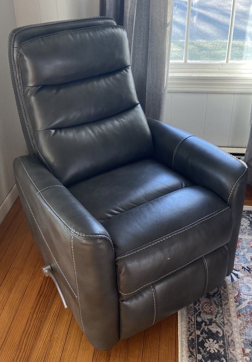 Swivel Rocker Recliner Gray Bolero