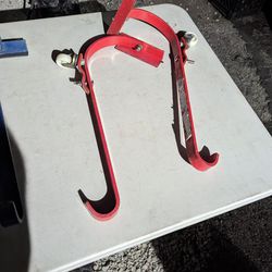 Ladder hooks with wheels (2)