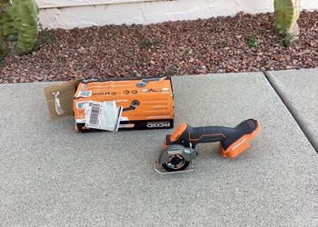 RIDGID 18V SubCompact Brushless Cordless 3 in. Multi-Material Saw (Tool Only) 