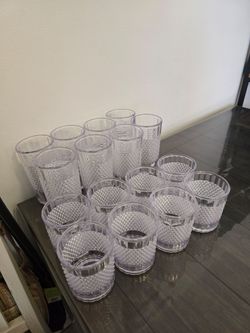 16 Piece Acrylic Shatterproof Drinking Cups