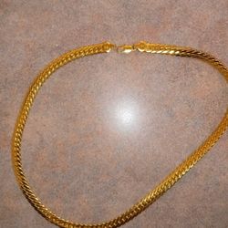 Gold Chain. 24" 18 K 750 Gold 