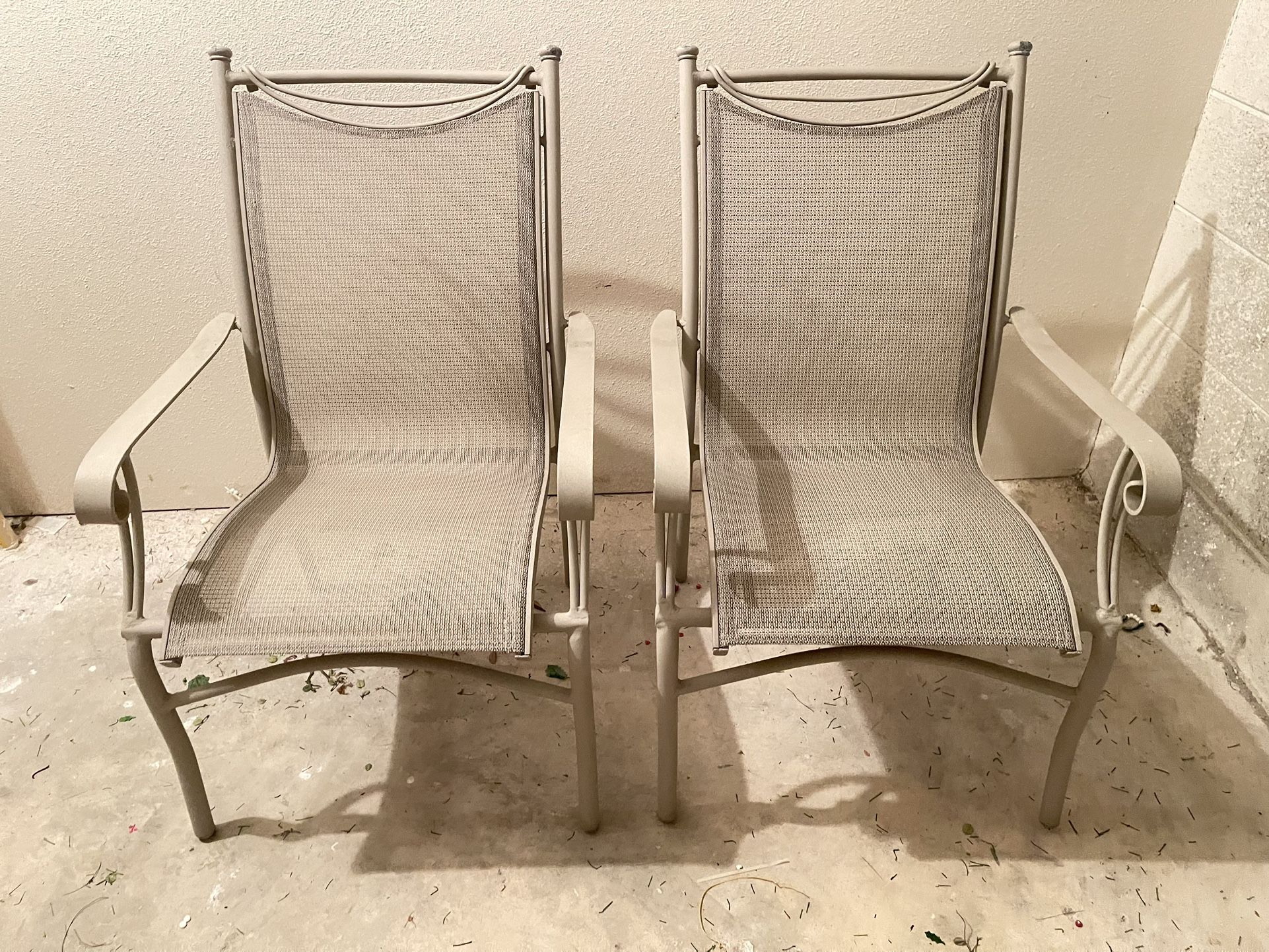 2 Patio Chairs