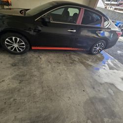 Nissan Altima S 20013