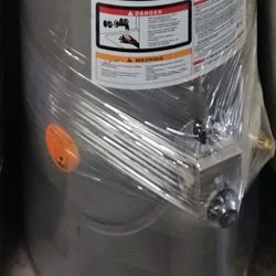 40 Gal Water Heater 