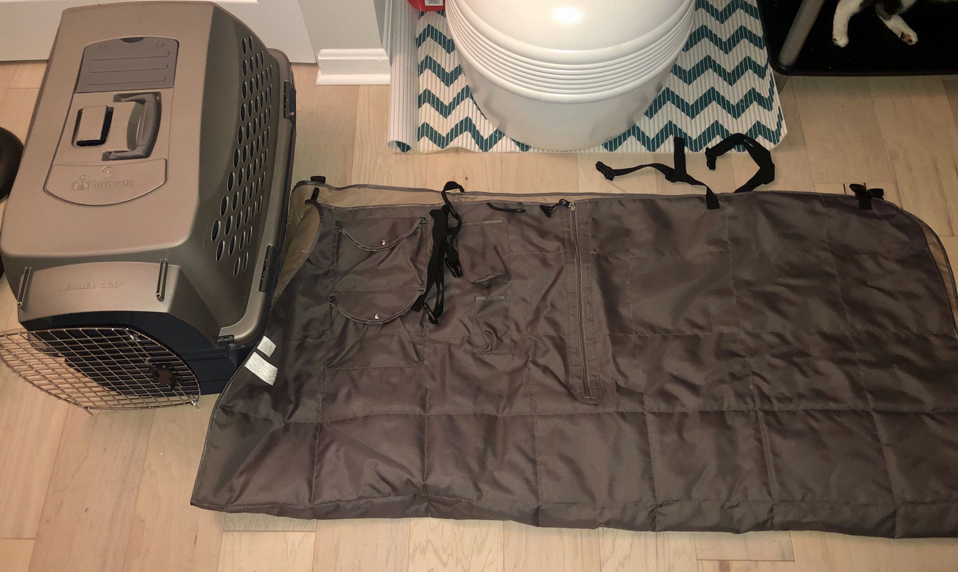 Small Pet Crate & Car seat cover