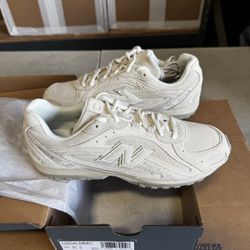 New Balance 204L Timberwolf Men And Women U204LMMC