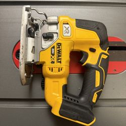 DEWALT 20V MAX XR Cordless Brushless Jigsaw (Tool Only)