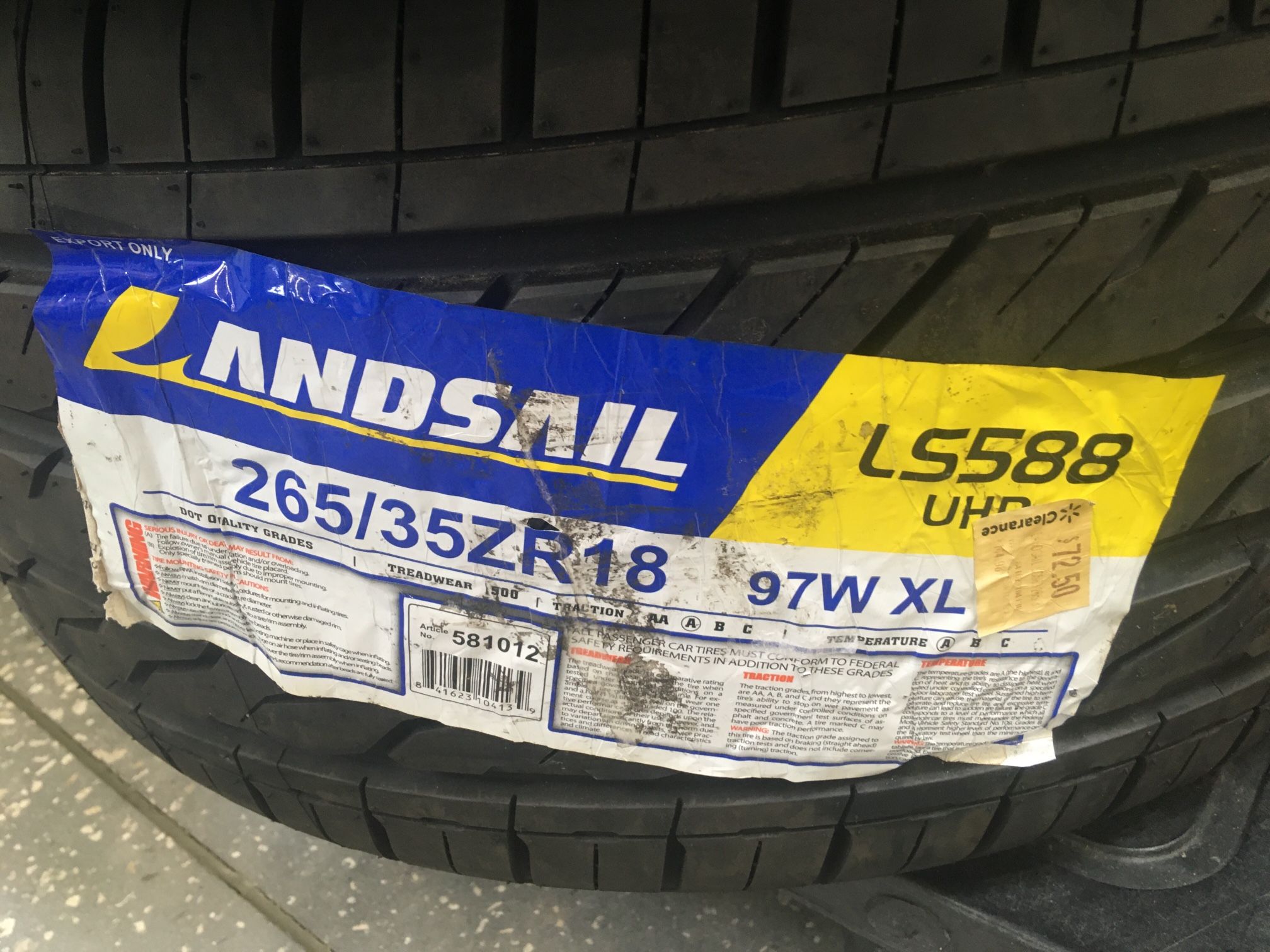 Brand New Tire 265/35R18