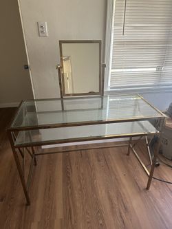 Make up table like new