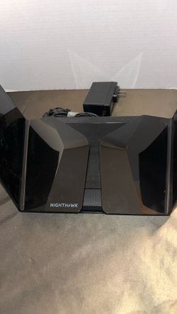 NETGEAR NIGHTHAWK AXE11000 TRI-BAND ROUTER $80