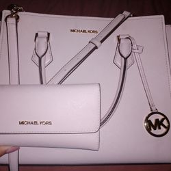 Michael Kors Handbag and Wallet 
