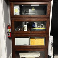 Wooden Storage Cabinet/ Bookshelf