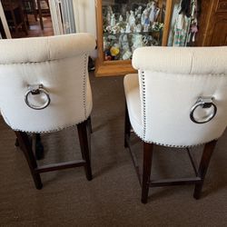 4 Chairs