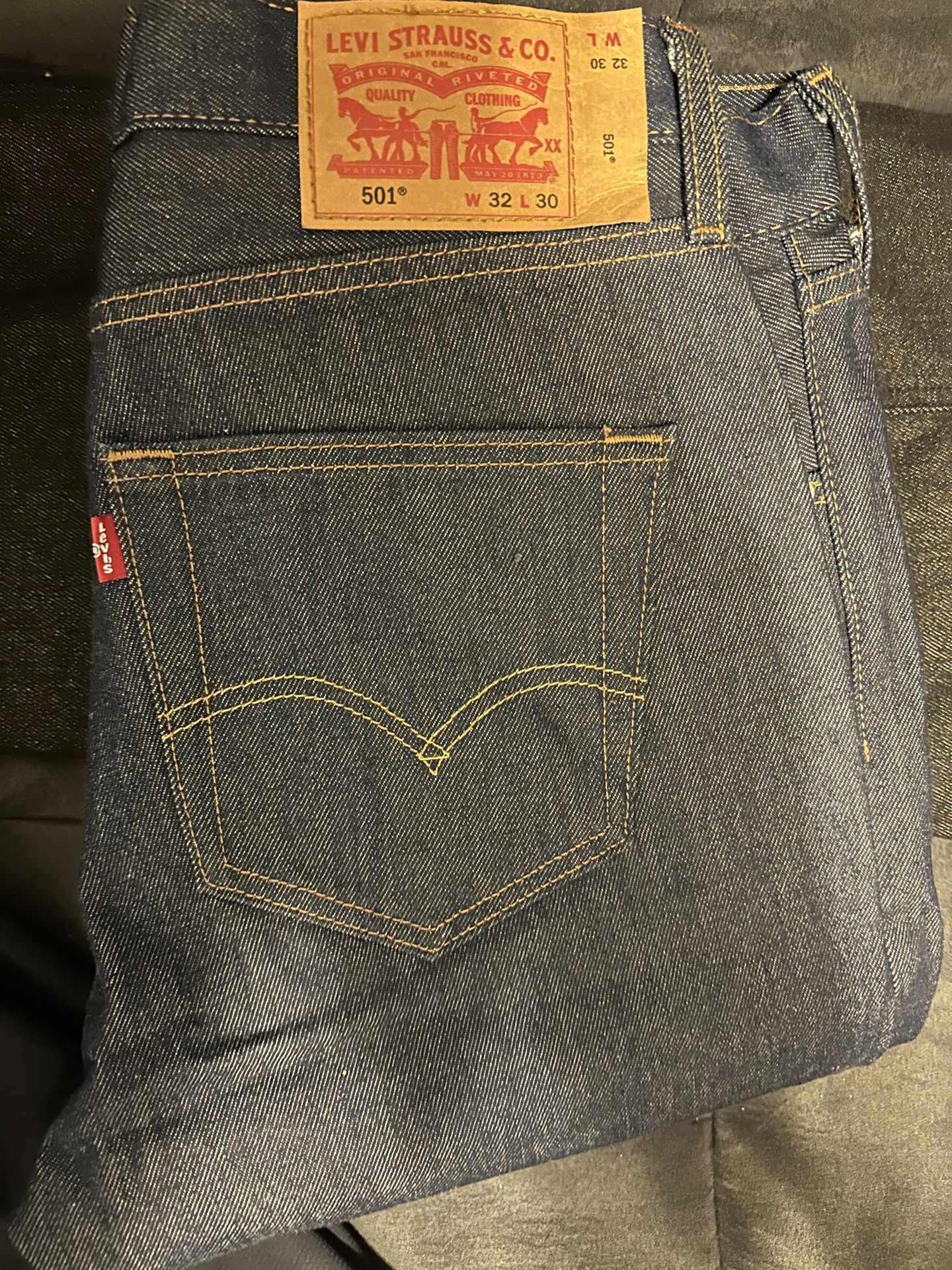 32/30 Levi 501