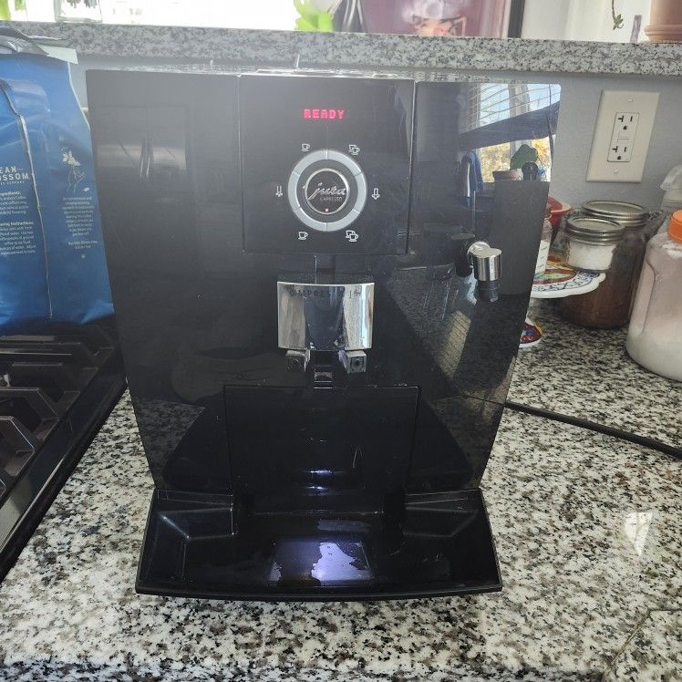 Jura Impressa J6 Espresso Machine