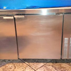 Continental Refrigerator CPF67 stainless steel