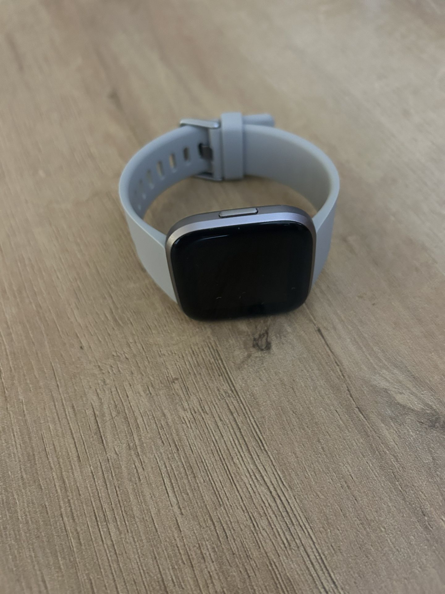 Fitbit Versa 