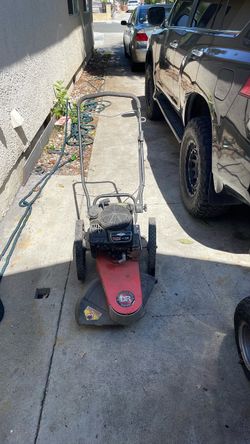 MÁQUINA PARA CORTAR PASTO
