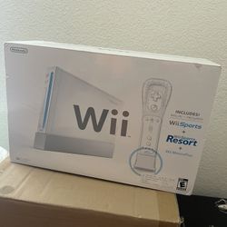 Box and Inserts ONLY no Nintendo Wii Console Included